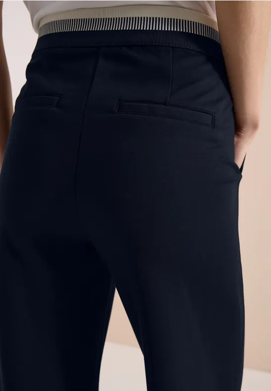 Cecil Navy  High waist straight leg trousers in a loose fit 380674