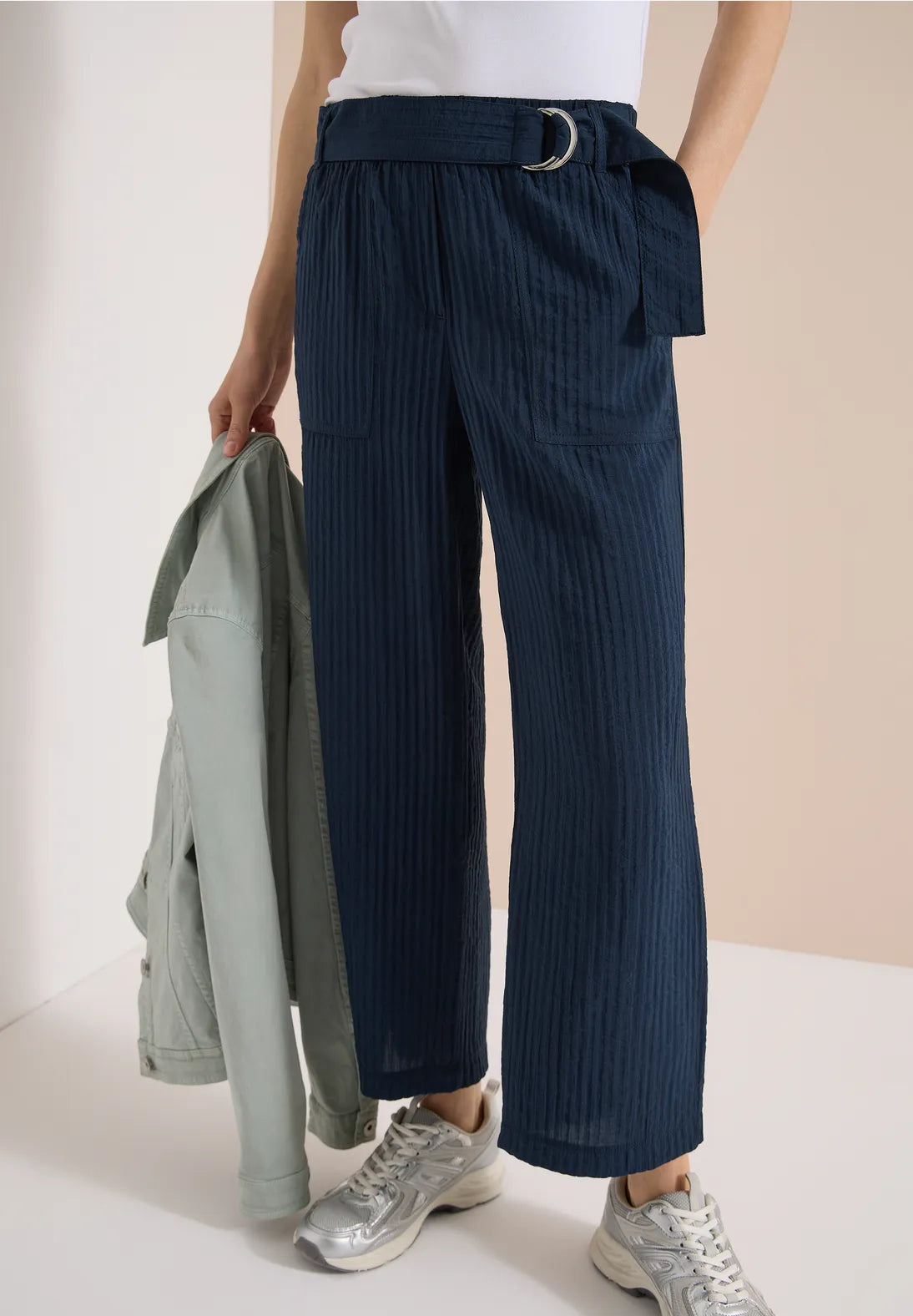 Cecil Wide Leg relaxed fit trousers with belt detail 26" leg 380812 Navy