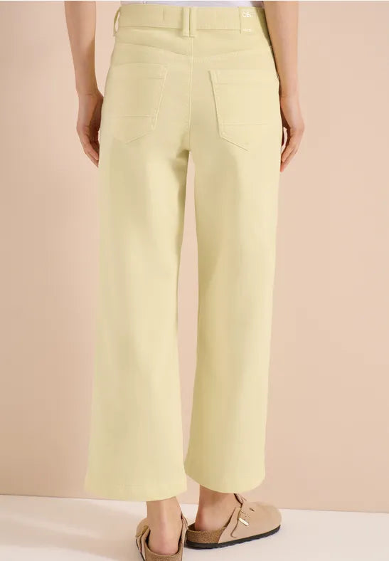 Cecil High Waist wide leg Jeans in Buttermilk lemon 280964
