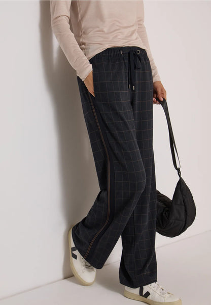 Cecil Wide leg trousers with check pattern and Side tape detail in Navy. 30" Leg