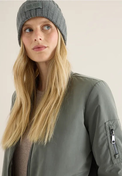 Cecil knitted Beanie hat with Logo in Olive Green  572817