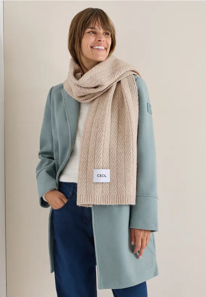 Cecil long cable knit scarf in Blossom or Beige 572940