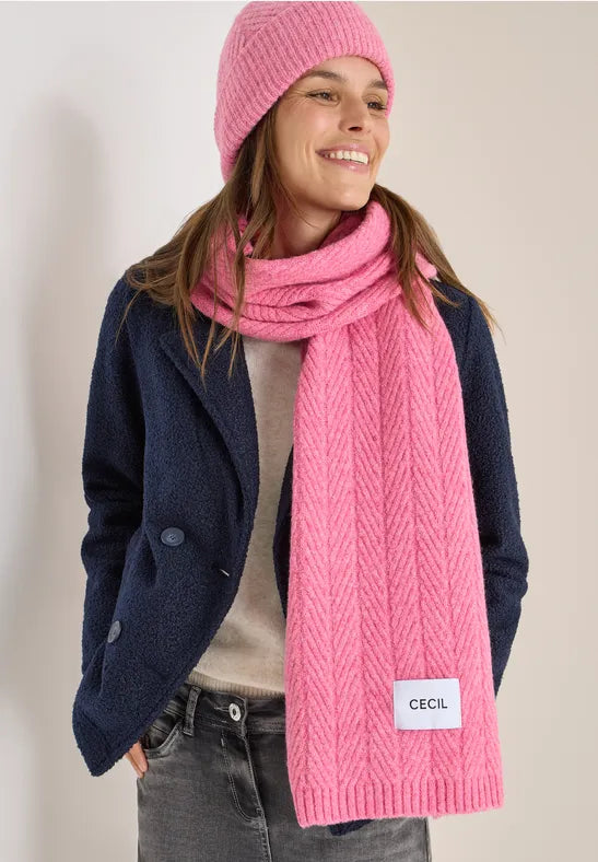 Cecil long cable knit scarf in Blossom or Beige 572940