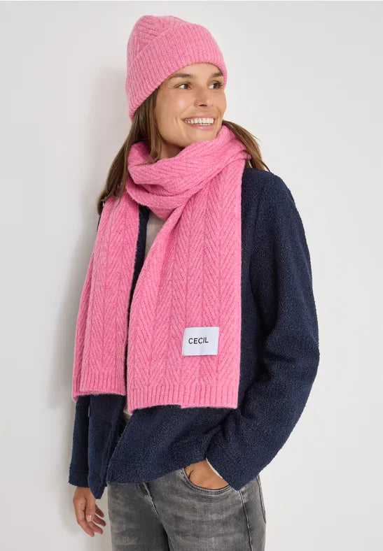 Cecil long cable knit scarf in Blossom or Beige 572940