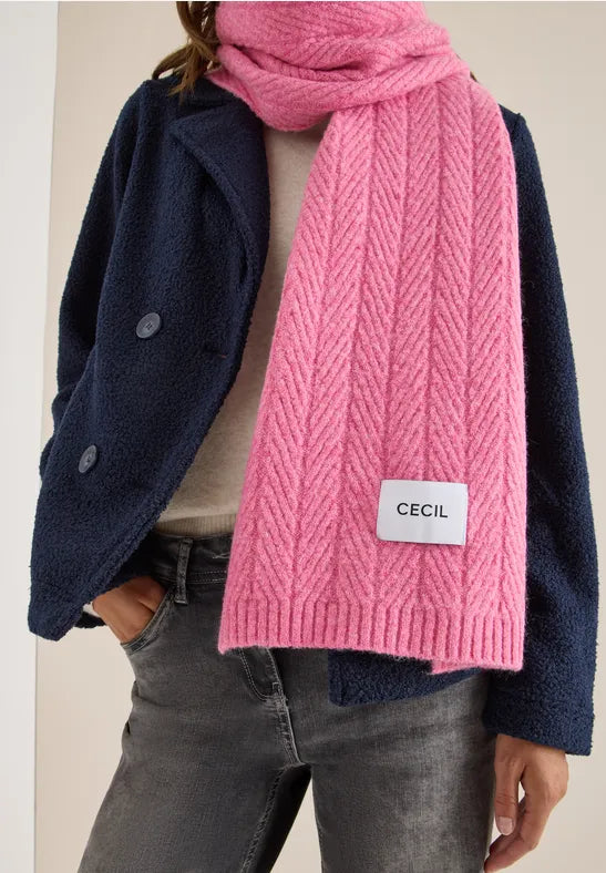 Cecil long cable knit scarf in Blossom or Beige 572940