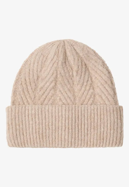 Cecil cable knit hat in Blossom or Beige 572941