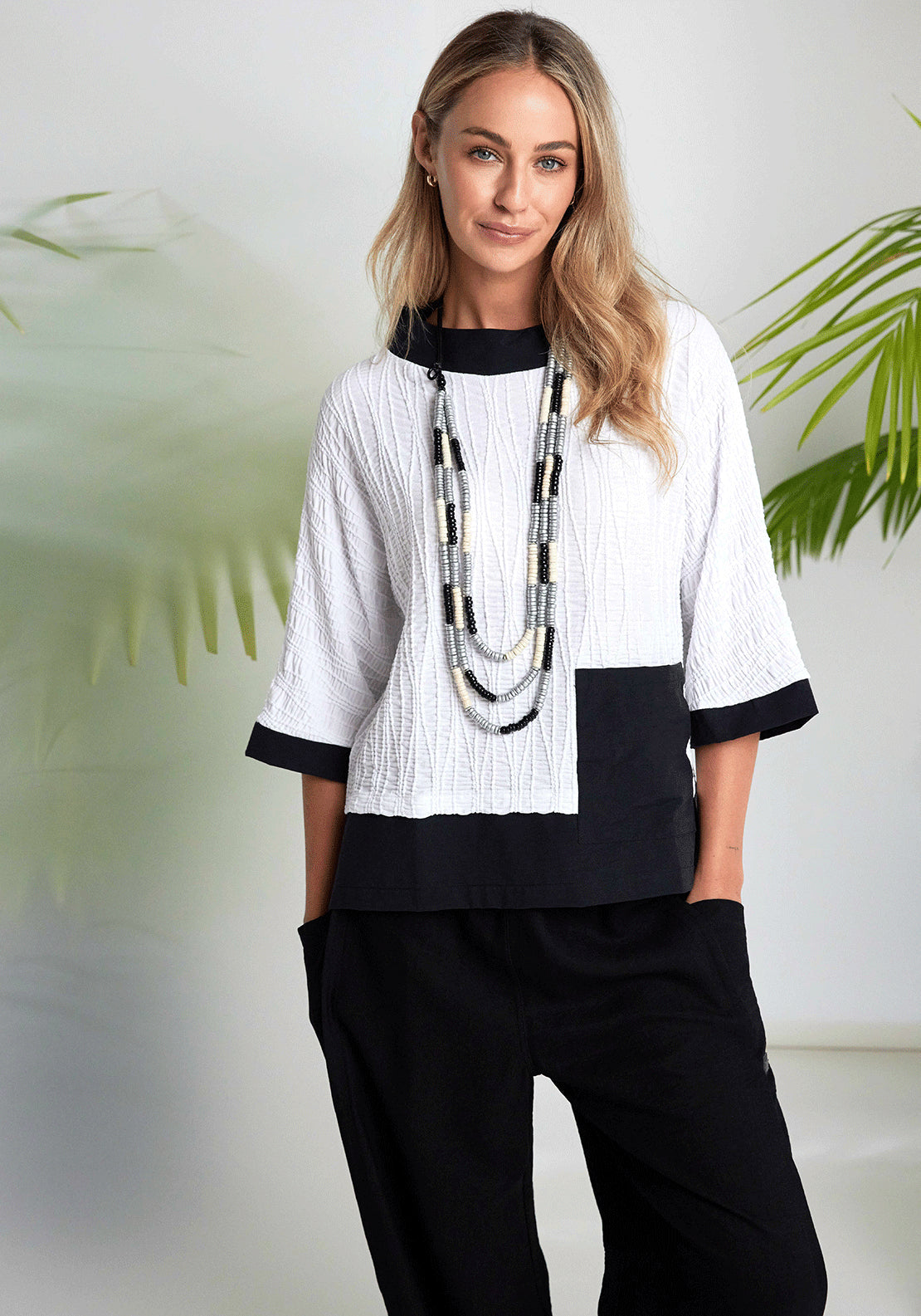 Naya Embossed jacquard top Nas26264