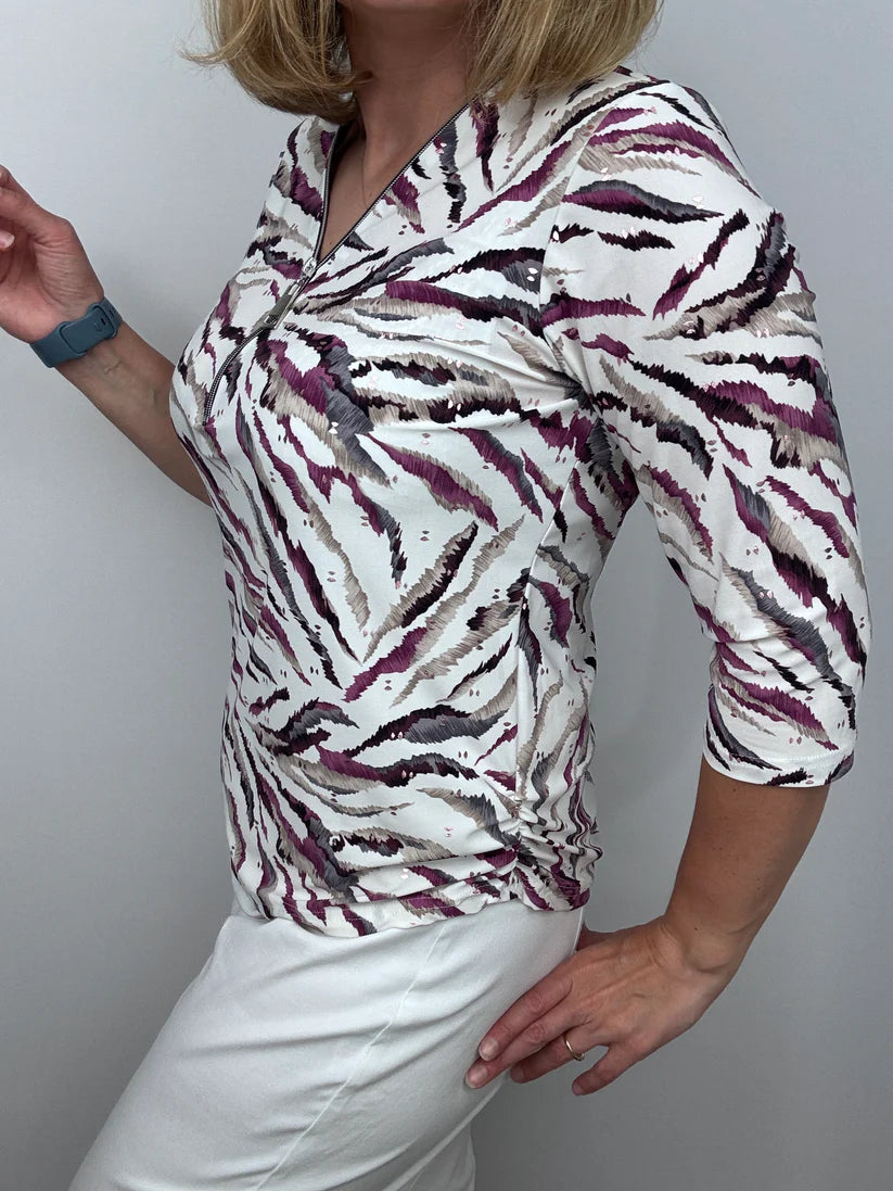 Ilona 3/4 Sleeve Zip top in Berry and Beige Print Zip26 13