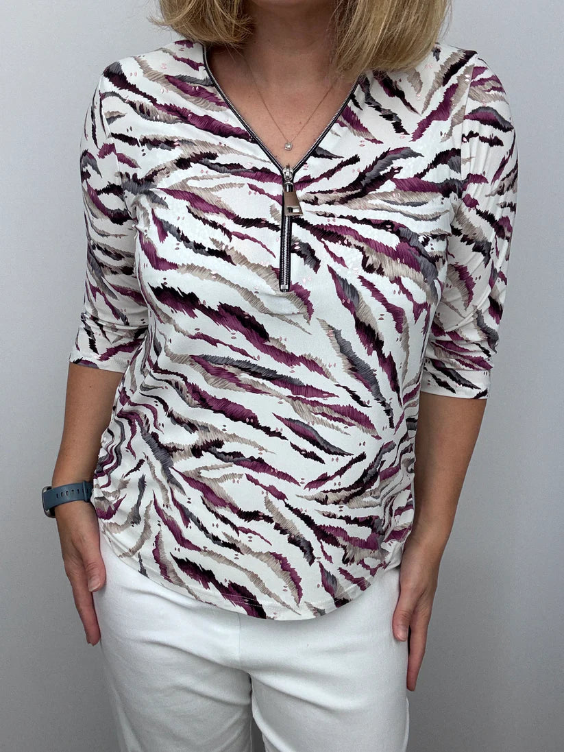 Ilona 3/4 Sleeve Zip top in Berry and Beige Print Zip26 13