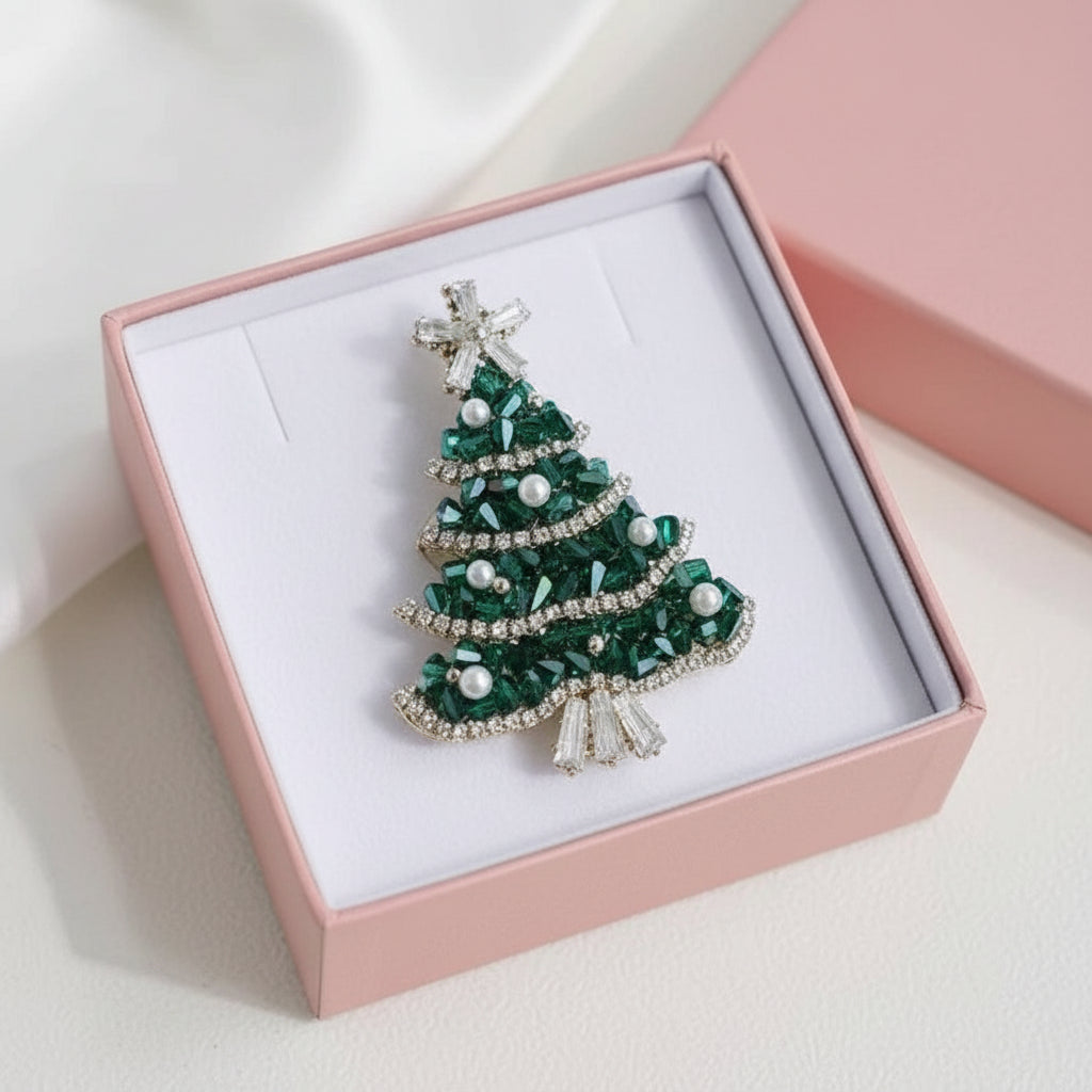 Gift boxed Christmas tree brooch  Bc192
