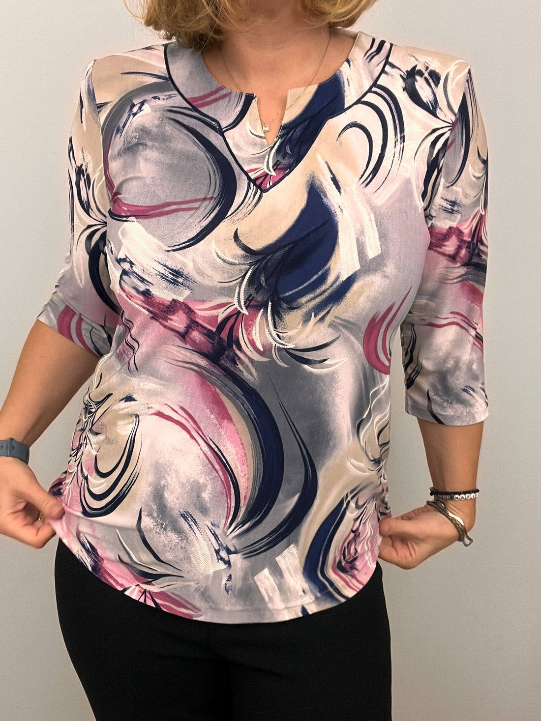 Ilona Max Top Pink and Navy Print  2