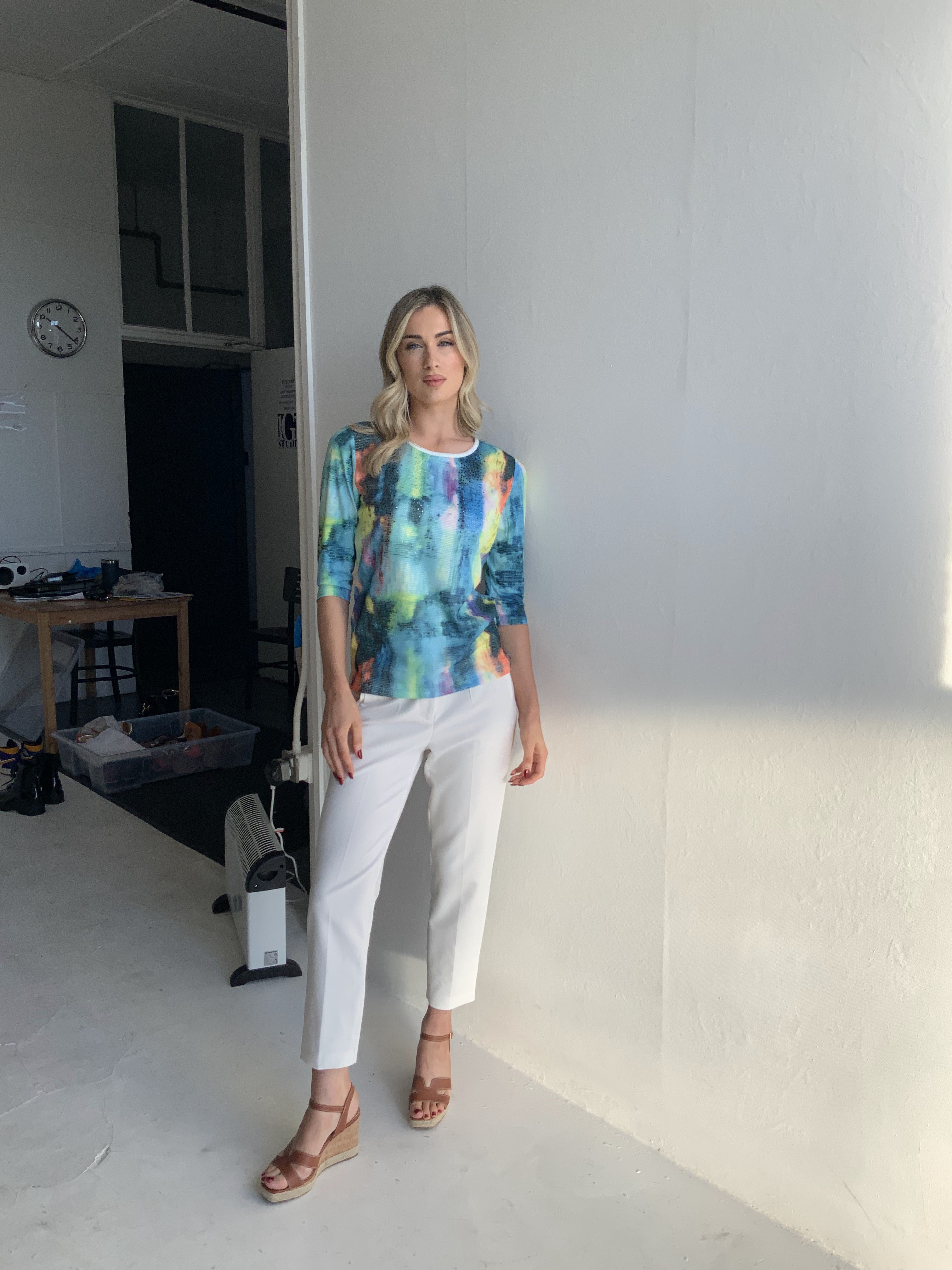 Libra Print top with 3/4 sleeve and gemstone detail Lt1902