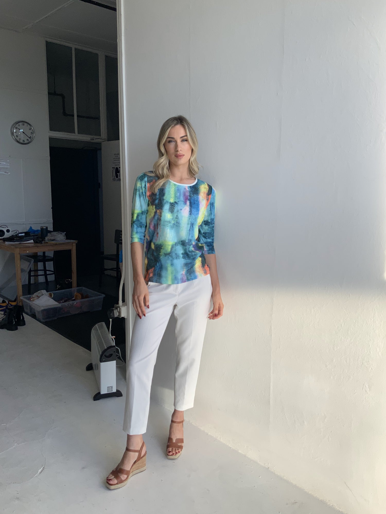 Libra Print top with 3/4 sleeve and gemstone detail Lt1902