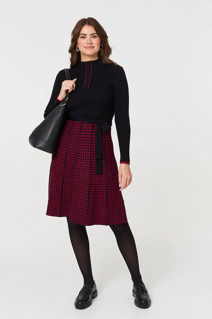 Black and Red Knit Knee length dress with belt