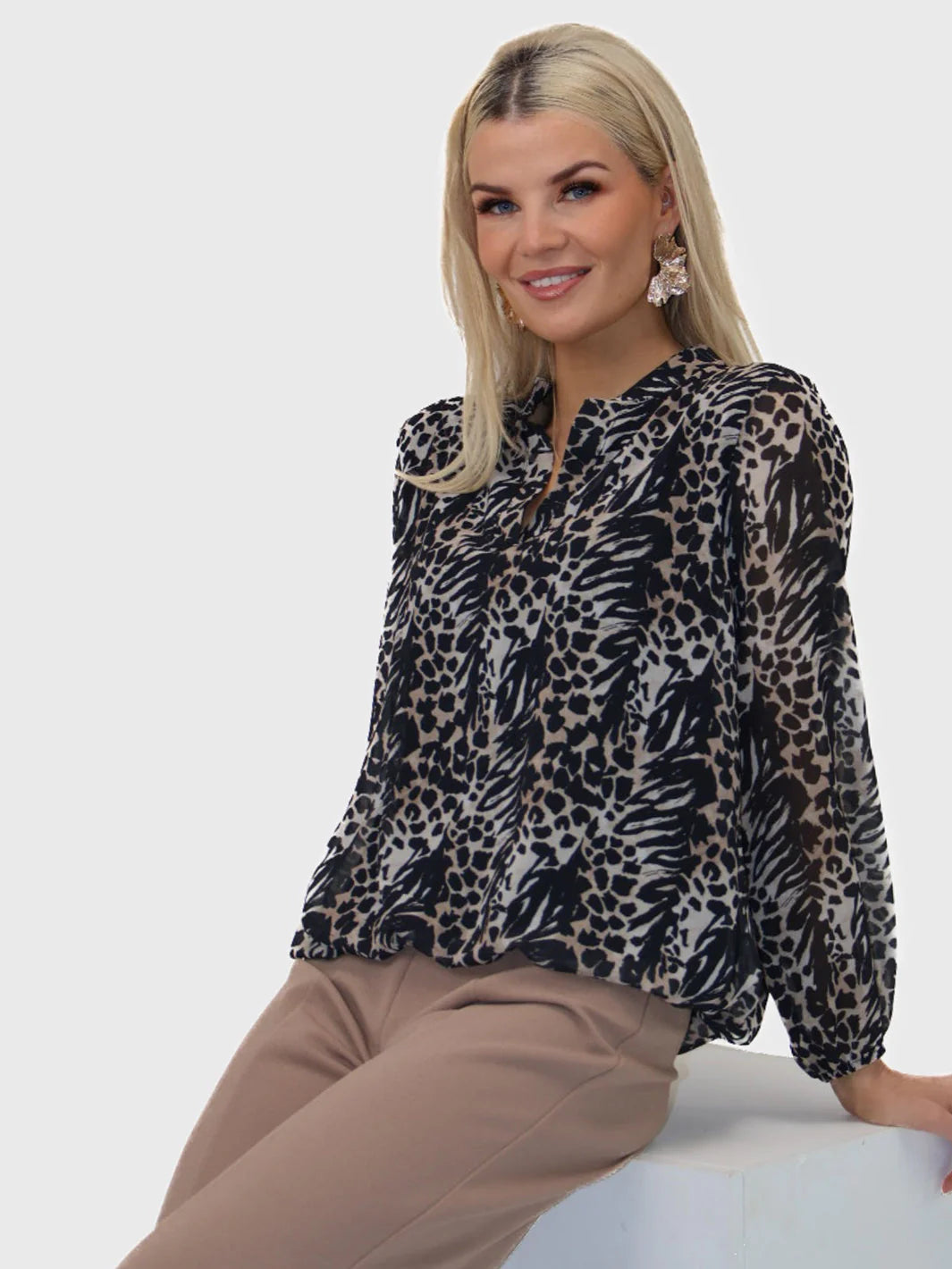 Kate And Pippa Black print Band Top 1
