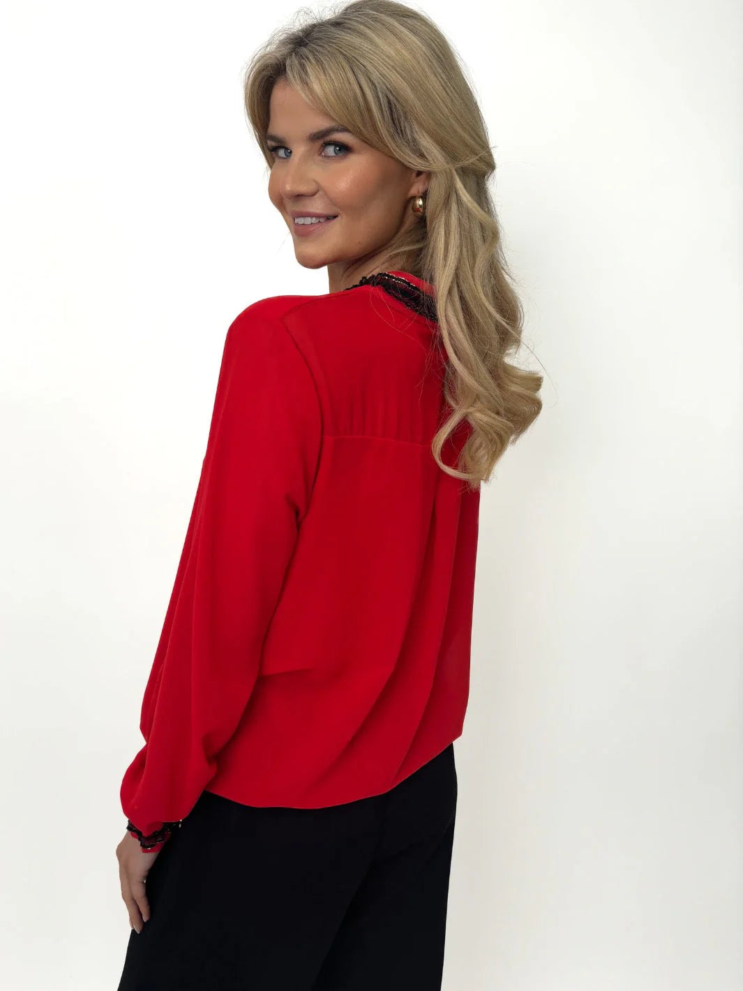 Kate And Pippa Kira Long Sleeve V Neck blouse.
