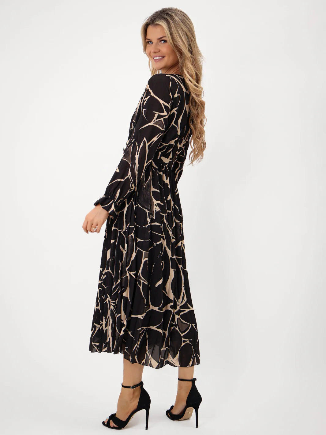 Kate And Pippa Positano Midi Dress in Black and Gold Print 2025 1