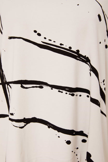 Naya Brushstroke print top in Sand Black, Or French Blue and white Nas25288
