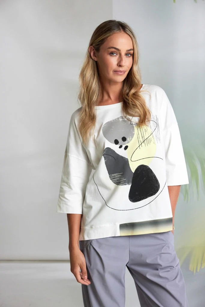 Naya Placement print top with contrast hem Nas26124