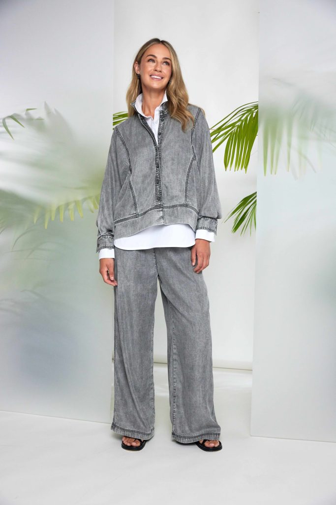 Naya Washed Effect Tencel Jacket With Button Closing Nas26140