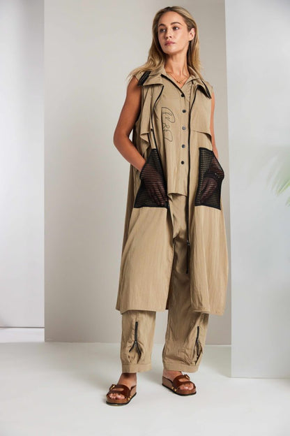 Naya Zipped Long Line Waistcoat With contrast  Pocket And Collar Panel Nas26219