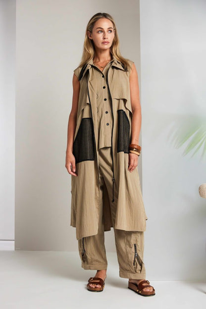 Naya Zipped Long Line Waistcoat With contrast  Pocket And Collar Panel Nas26219