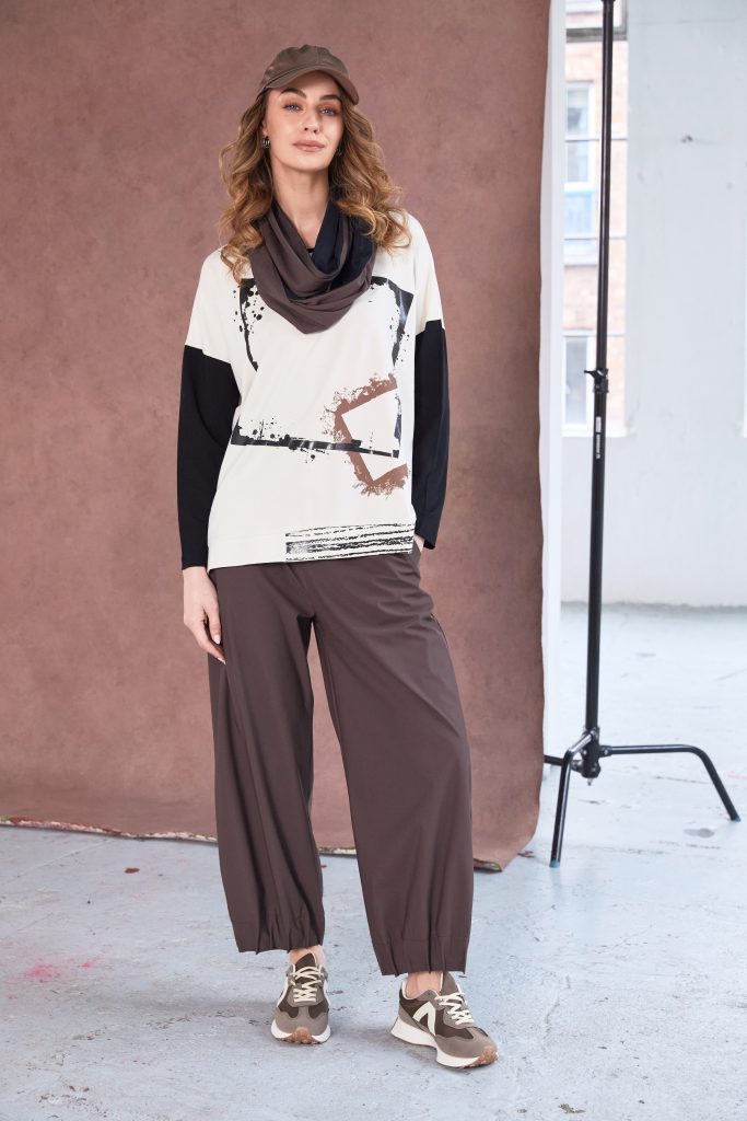 Naya Travel Fabric trousers with pin tuck hem detail. Cocoa or Black  Naw25153