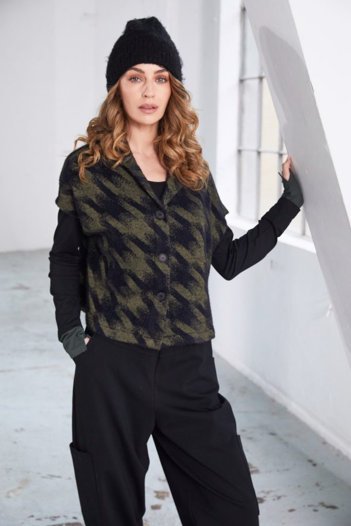 Naya Houndstooth Knit Jacket in Moss and Black print  Naw25152