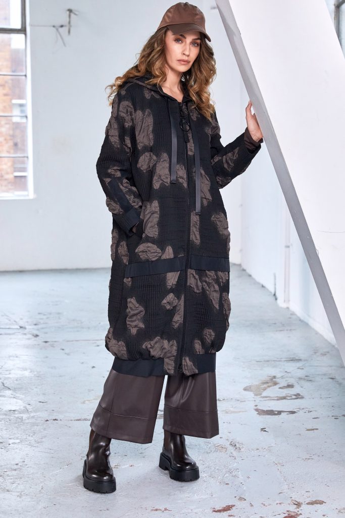 Naya Jacquard long coat with hood and contrast band  Naw25185