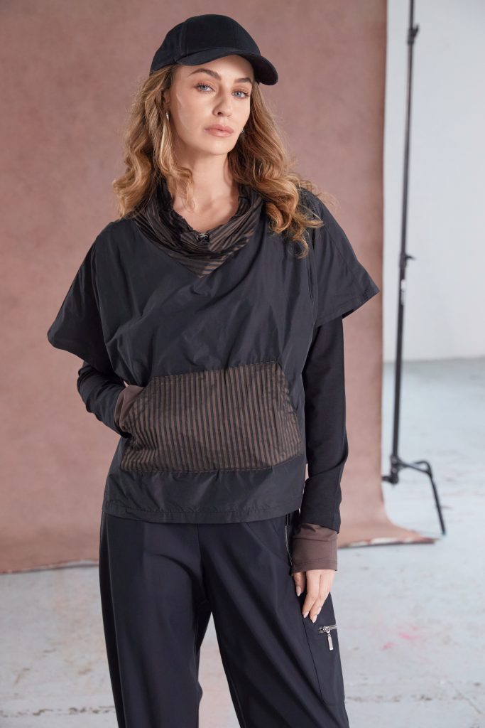 Naya Drawstring hem top with stripped pocket and collar Naw25190