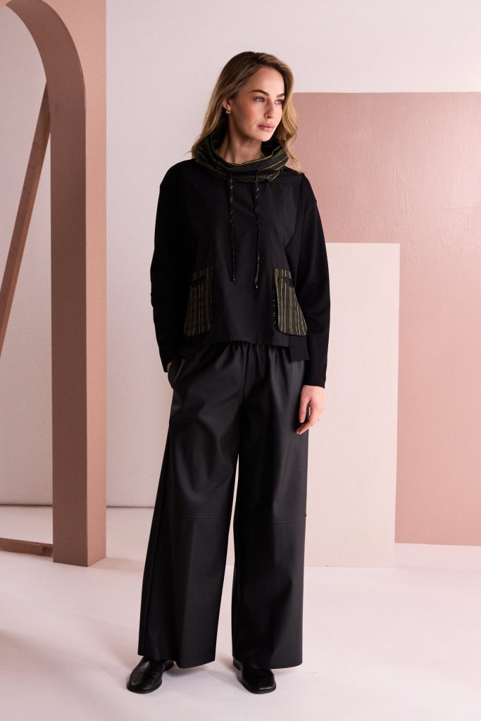 Naya Pull Up Leatherette Trouser With pockets Naw26295