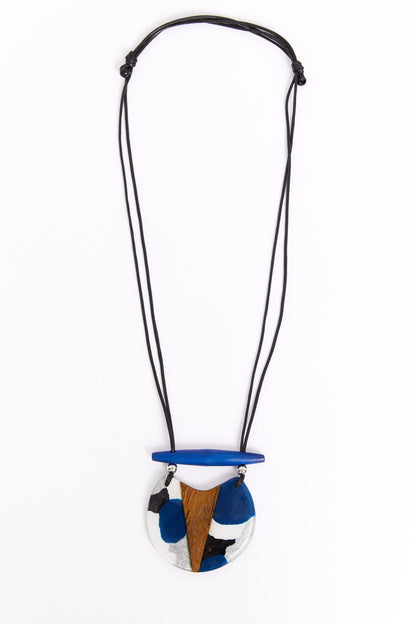 Naya Navy Stone Necklace With Colour PanelNpa26356