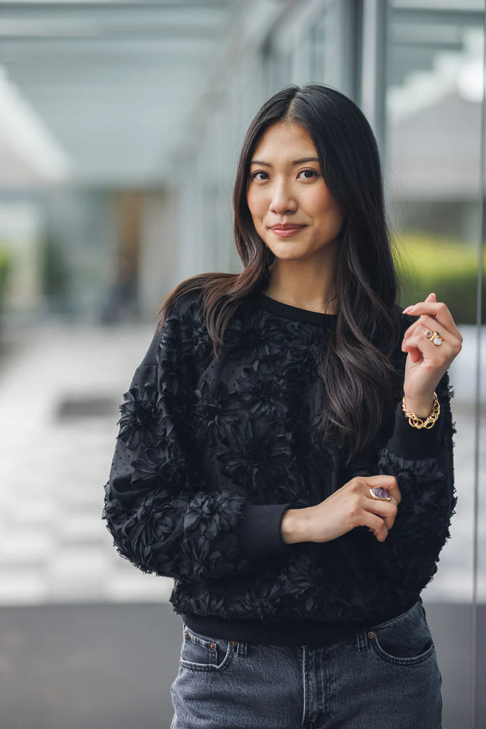 3d Black Floral knit Sweater with Rib Trim