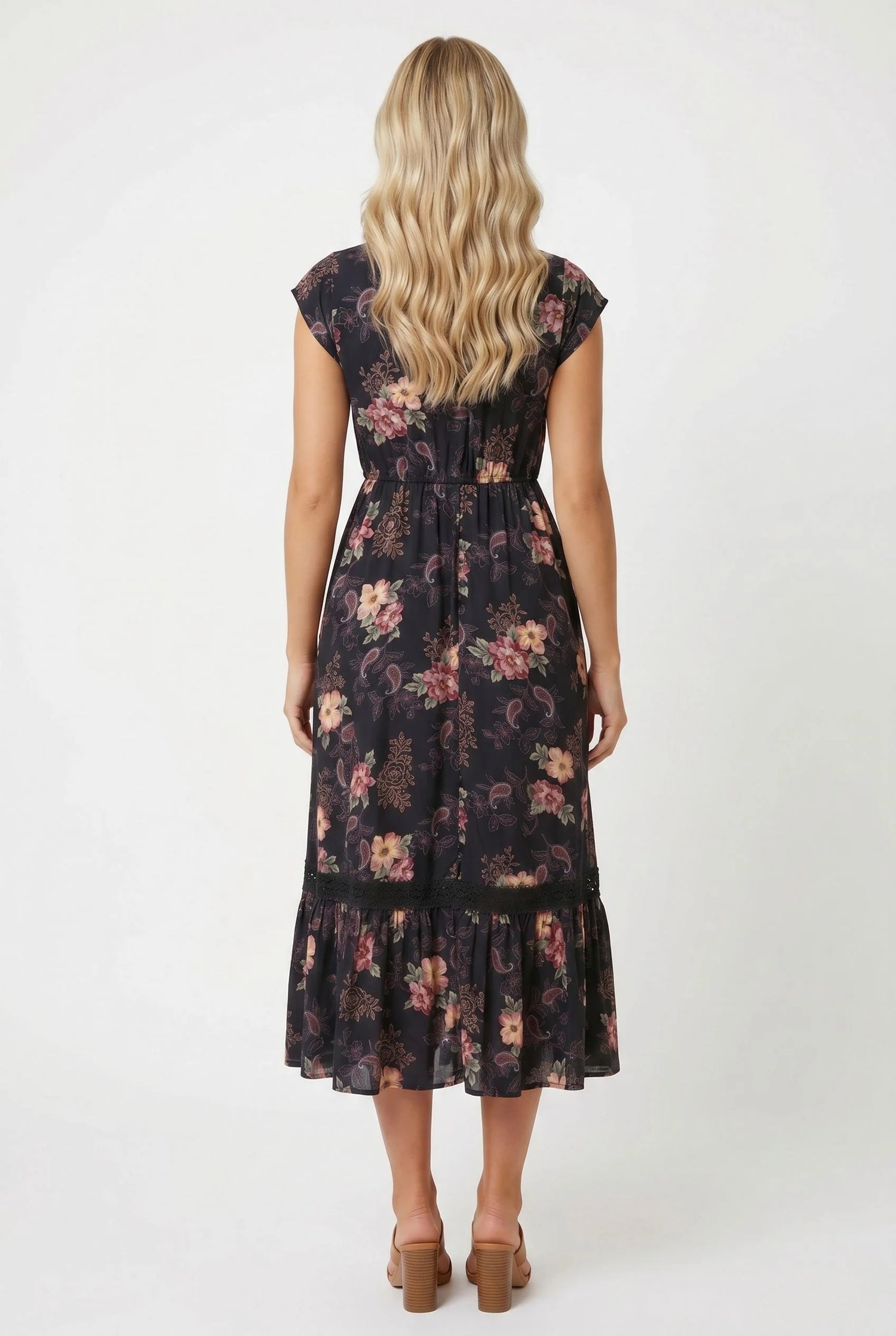 Stella Morgan Button Through Floral Print Midi Dress in Navy D525027