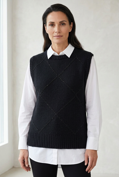 Byoung sleeveless knit with subtle sparkle  20819746