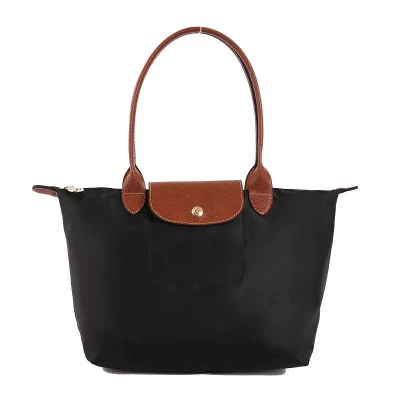 "Long Weekend" Tote Bag in Black