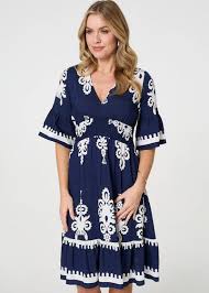 iKAT Print dress with Shirred waist, half sleeve and pockets Black Or Navy