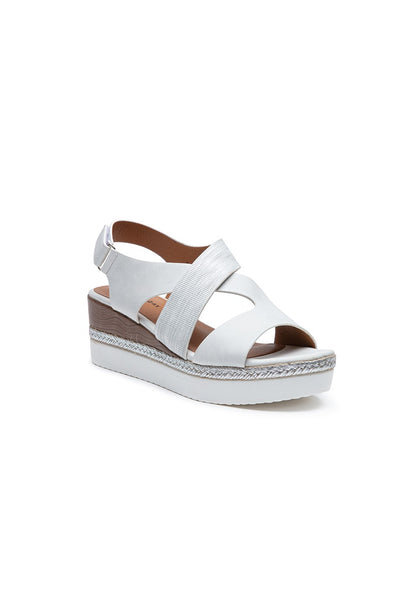 low wedge sandal with velcro fastening bLACK OR WHITE