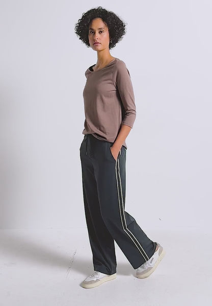 Street One Lux Joggers 30&quot; leg with side stripe . Navy 379547