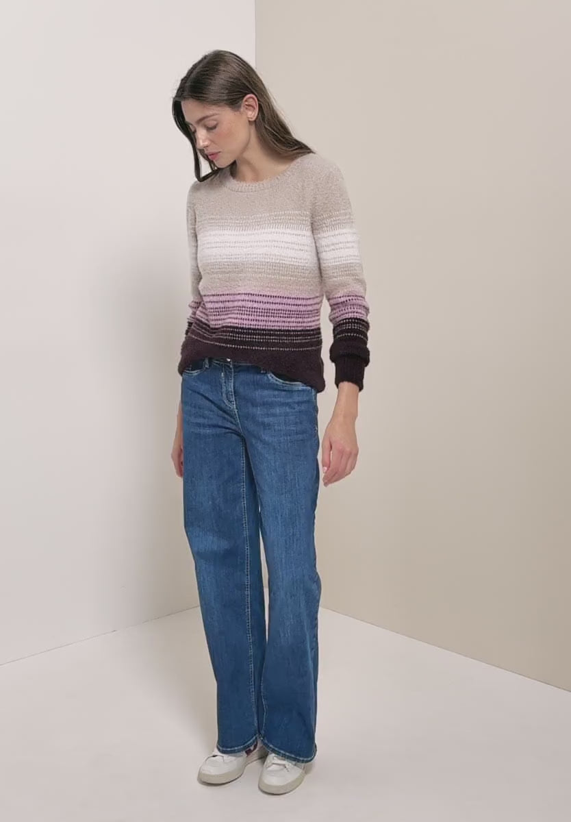 Cecil Feather yarn jumper in Ecru and eggploant red 303564