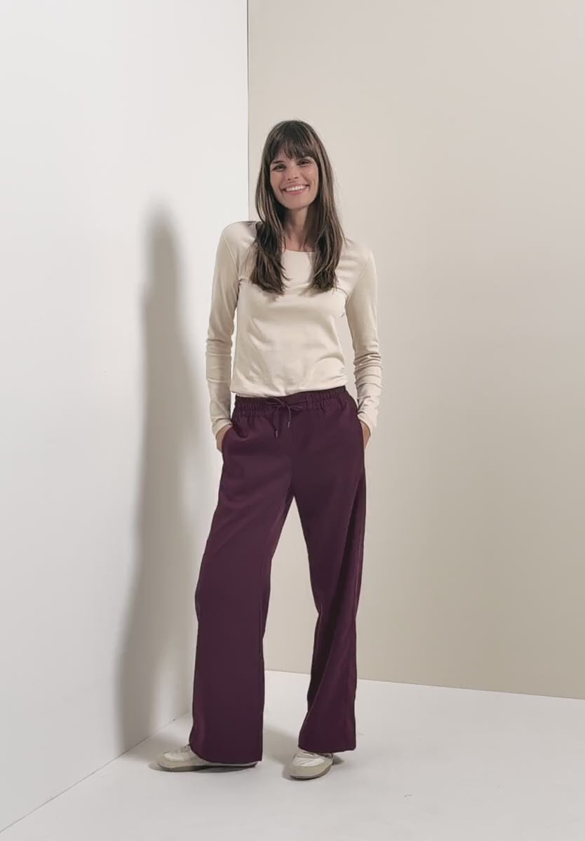 Cecil Relaxed trousers in Eggplant red   30&quot; leg 380093