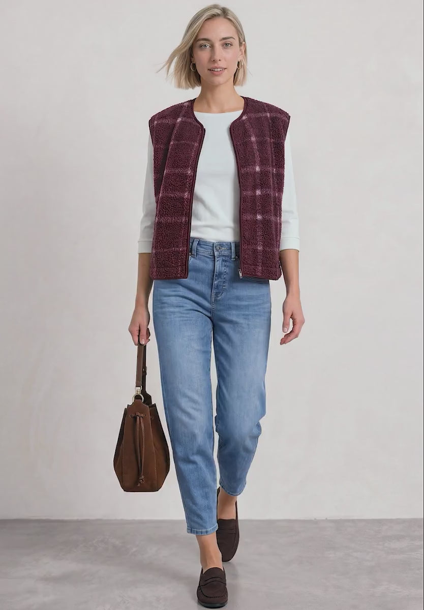 Street One Teddy Gilet with Zip Closing and pockets 325725
