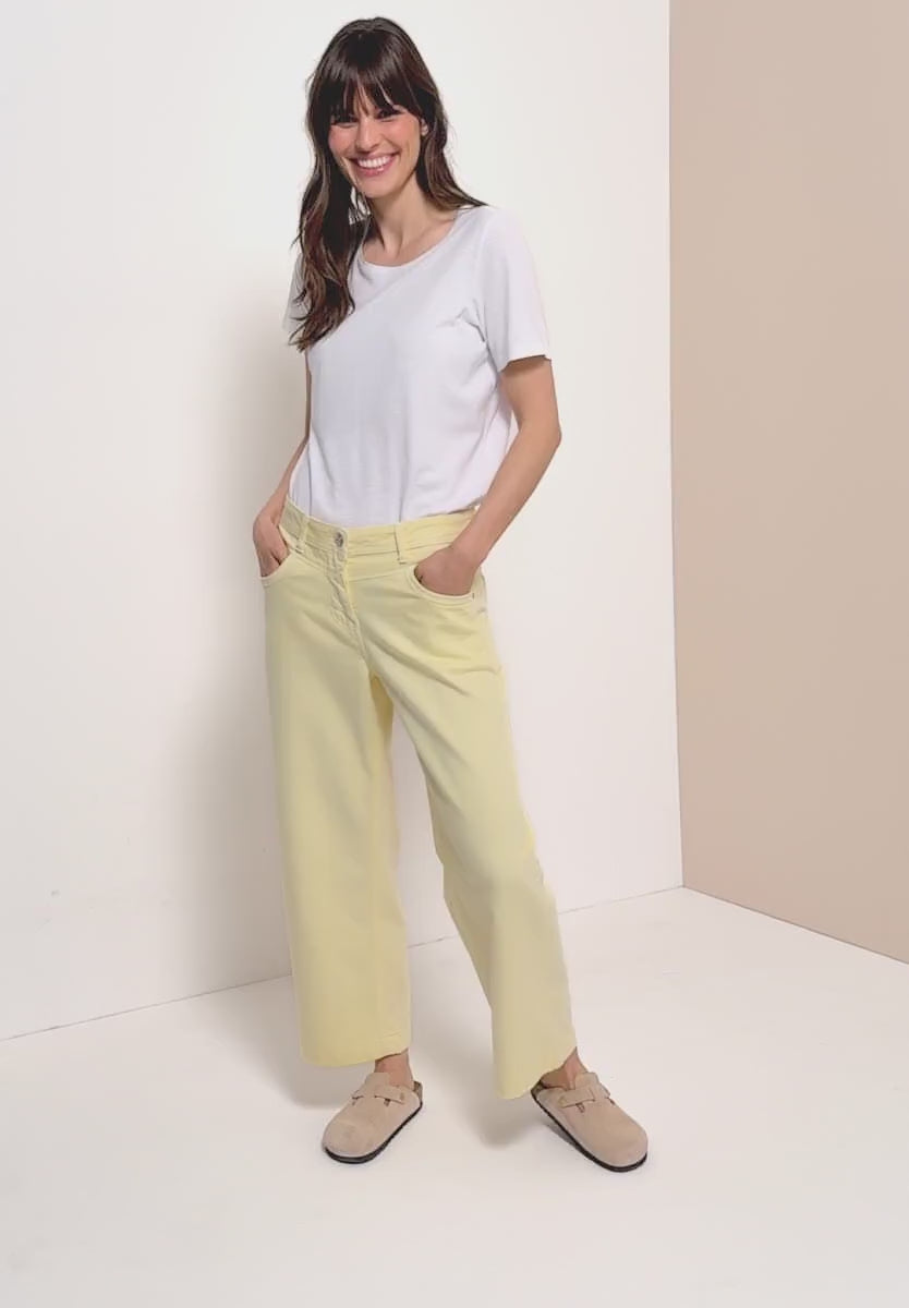 Cecil High Waist wide leg Jeans in Buttermilk lemon 280964