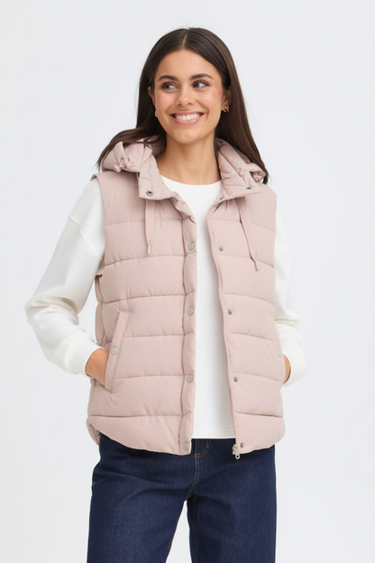 Quilted gilet in pale dusky pink