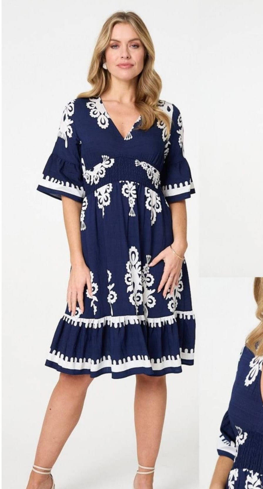 iKAT Print dress with Shirred waist, half sleeve and pockets Black Or Navy