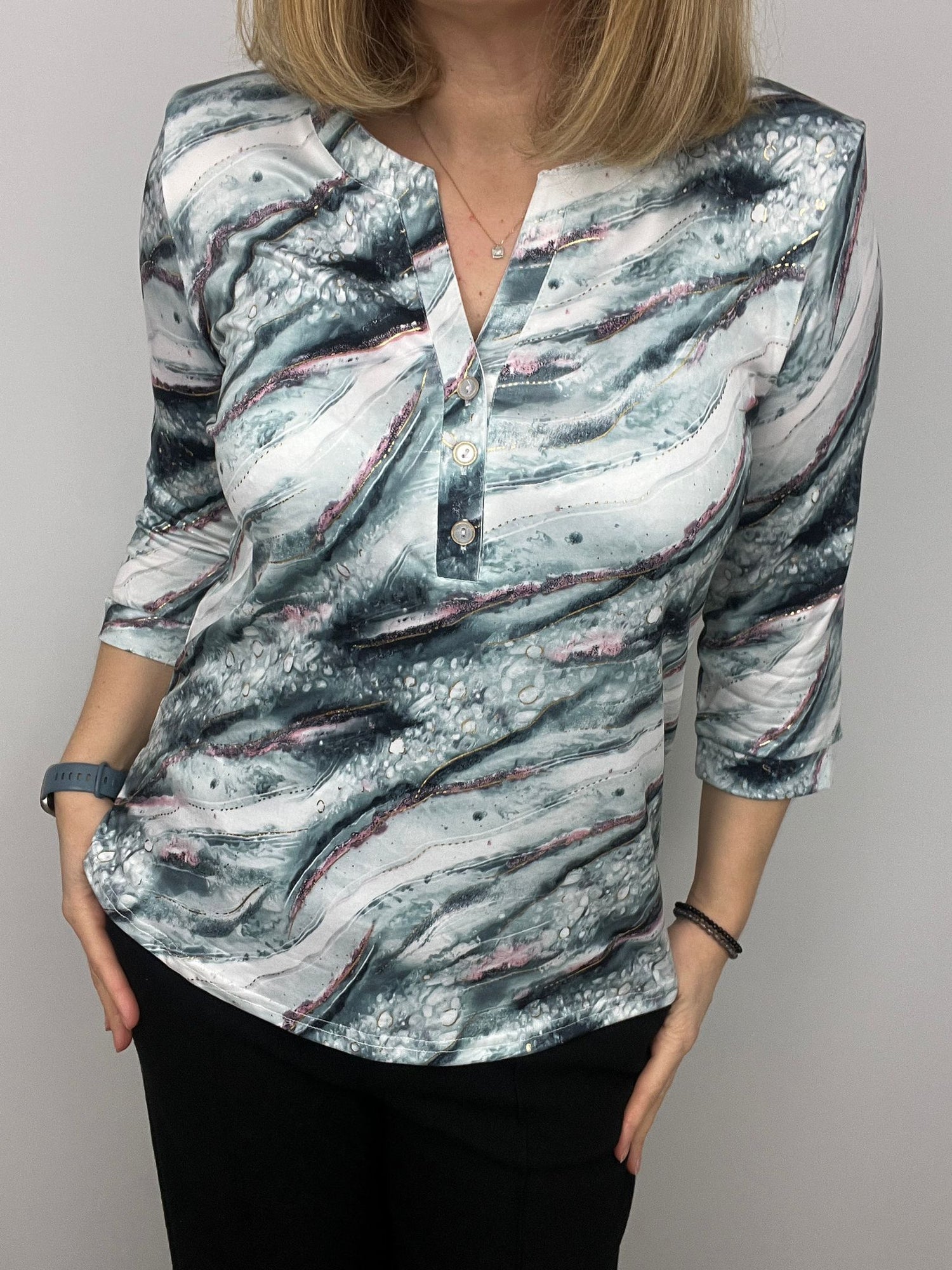 Ilona 3 Button v neck  Shirt  3/4 sleeve  in Green or Pink Print  2026