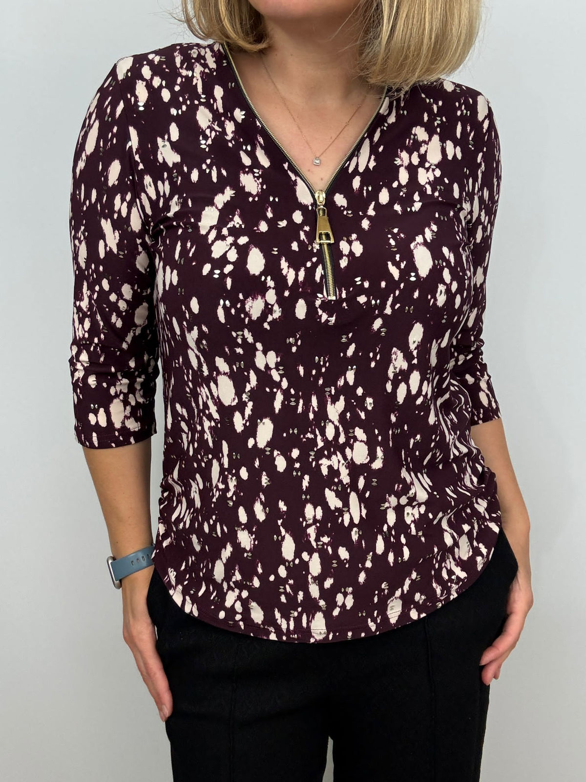 Ilona 3/4 sleeve Zip Top in Burgundy and Stone Print Zipaw26 9