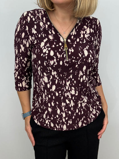 Ilona 3/4 sleeve Zip Top in Burgundy and Stone Print Zipaw26 9