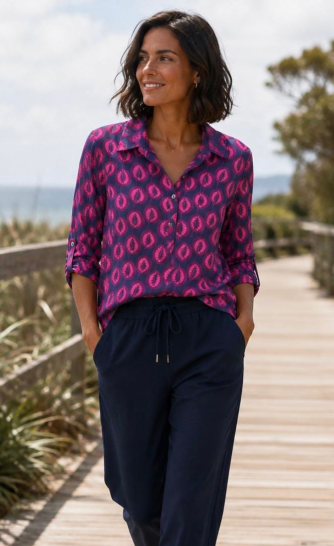 Yew Top with Collar and 3 button opening in navy and pink print Yew26 51