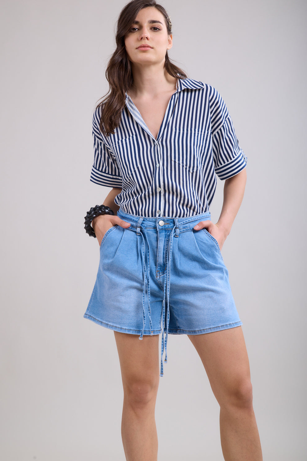 Toxic Denim Shorts with Tie belt Z035